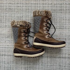 Hello Hansen Boots size 8.5